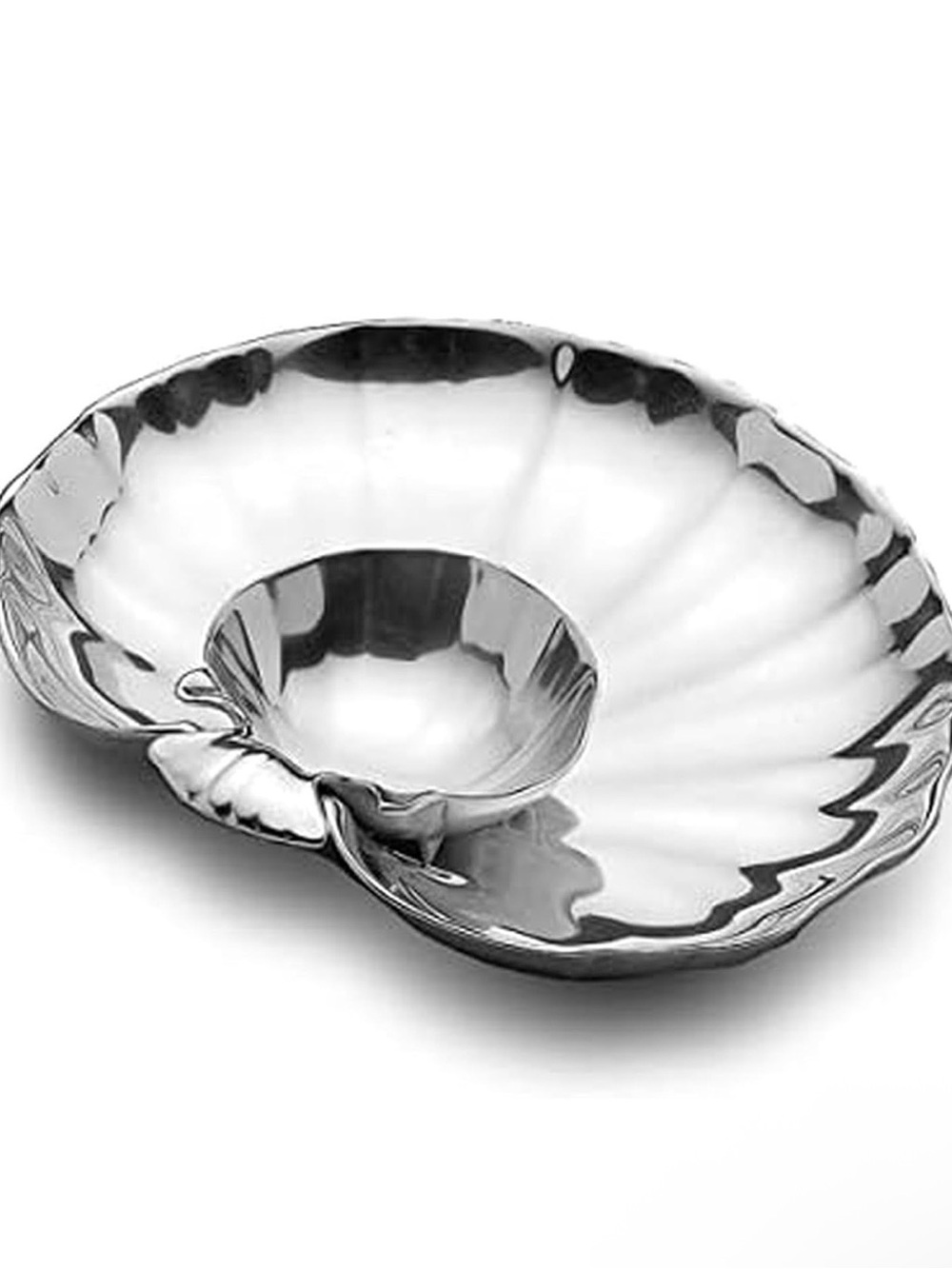 New Wilton Armetale® Shell Small Sauce/Hors d'Oeuvre